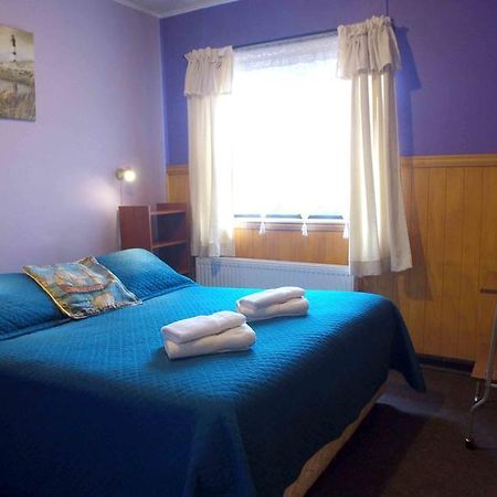 Hostal Victoria Punta Arenas Exterior foto