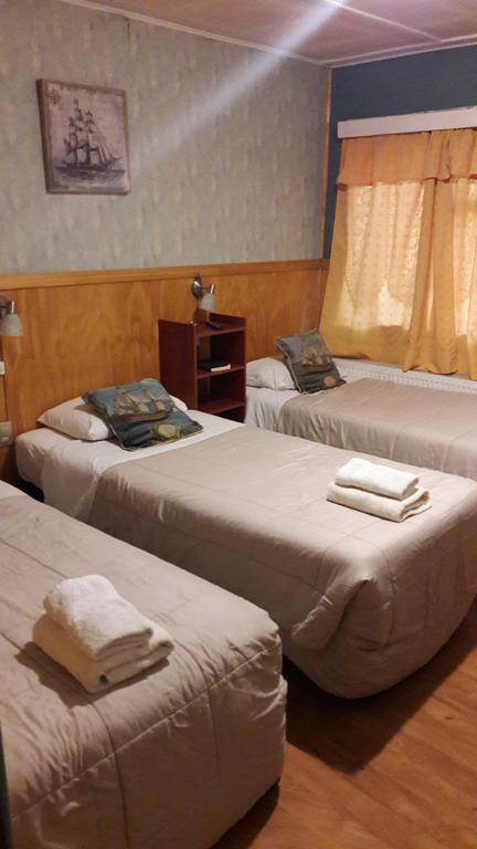 Hostal Victoria Punta Arenas Exterior foto